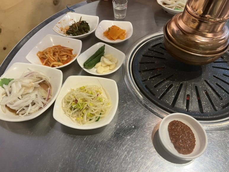 황소숯불뒷고기 이미지