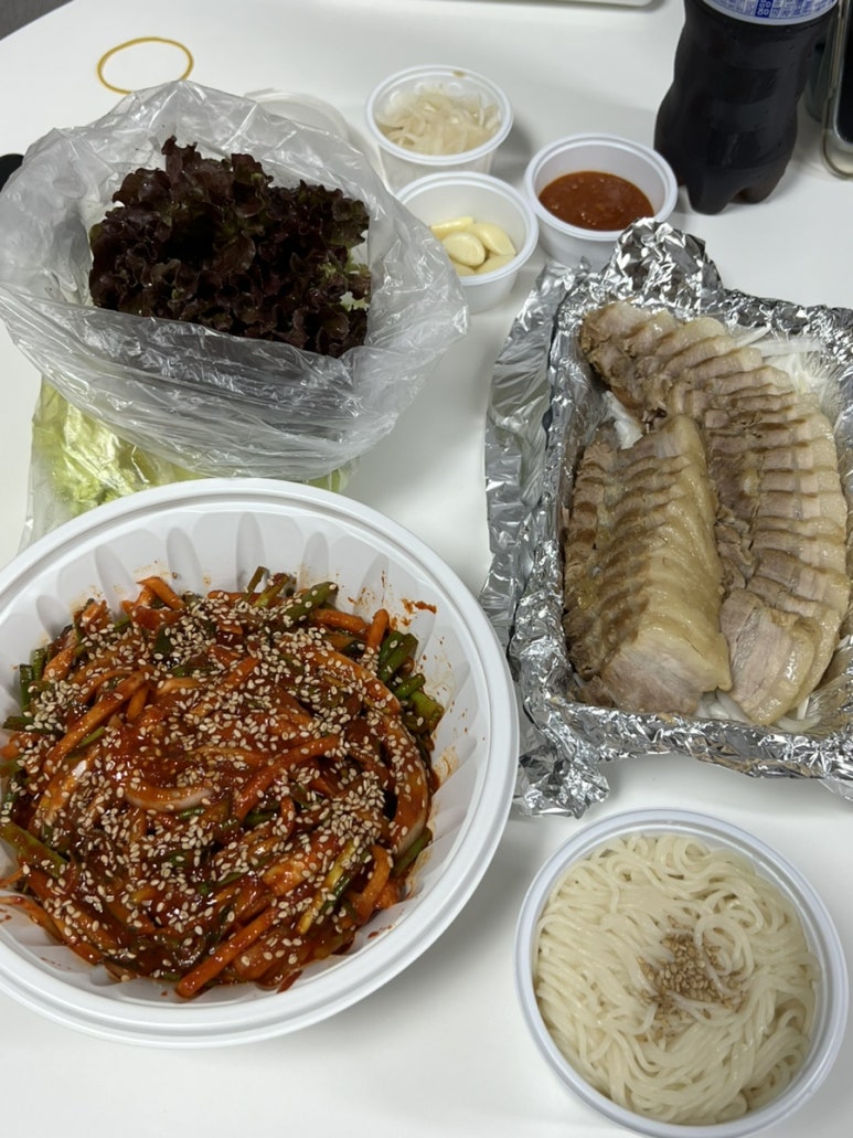 본가한치보쌈 이미지