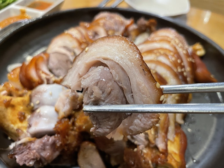 더맛있는족발전주 이미지
