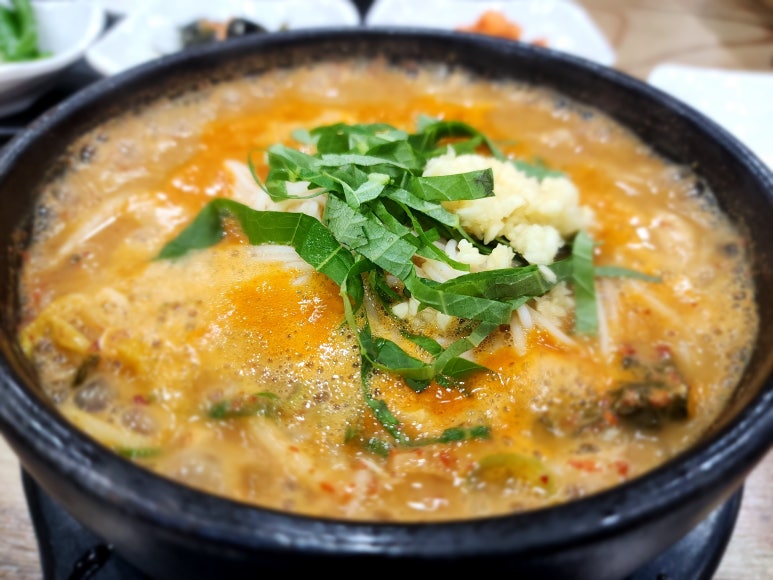 연우정어탕국수 이미지