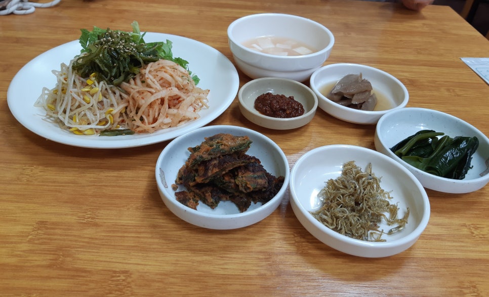 옛날보리밥집 이미지