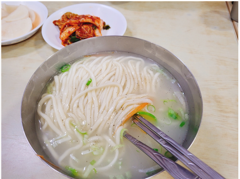 개봉칼국수 이미지