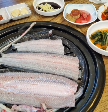 힘센숯불장어구이 이미지