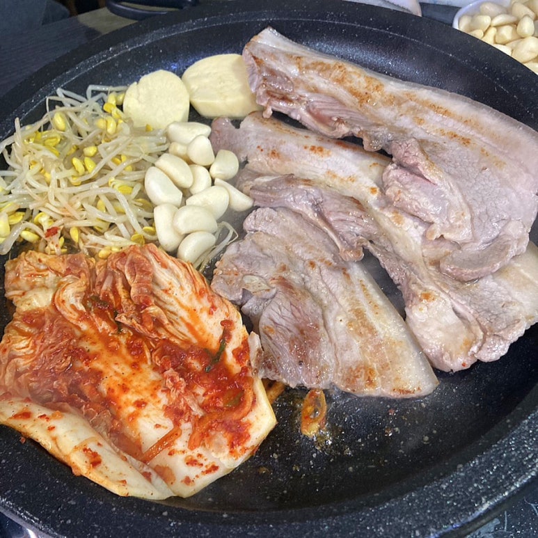 성원삼겹살 이미지