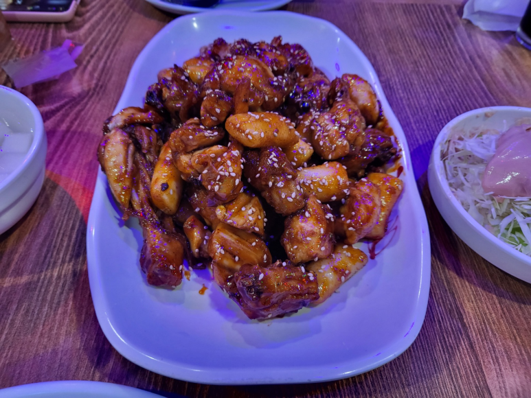 타고난숯불치킨 이미지