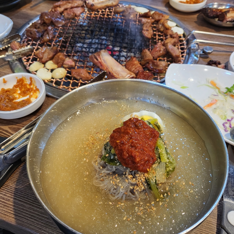 야초원 이미지