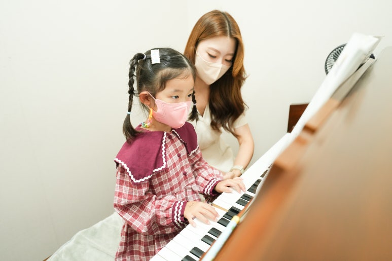 율피아노 이미지