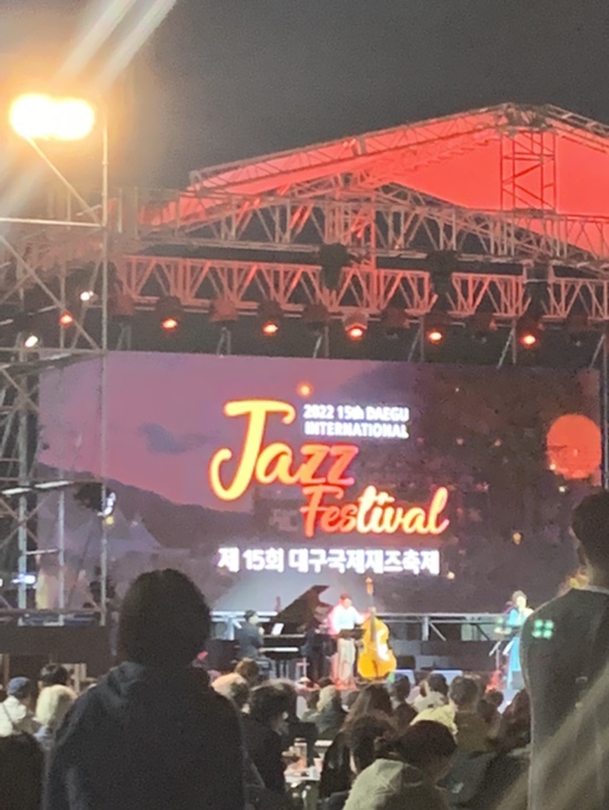 허그유케이크 이미지