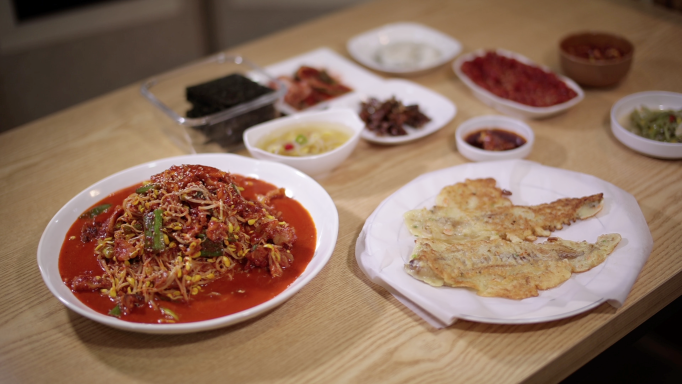 고기 품은 김치찜 이미지