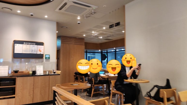 파리바게트 용산리첸시아점 이미지