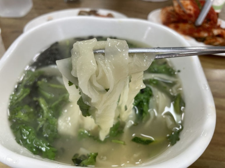 예전손칼국시 이미지