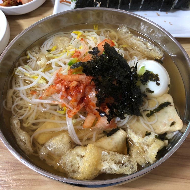 신흥잔치국수 이미지