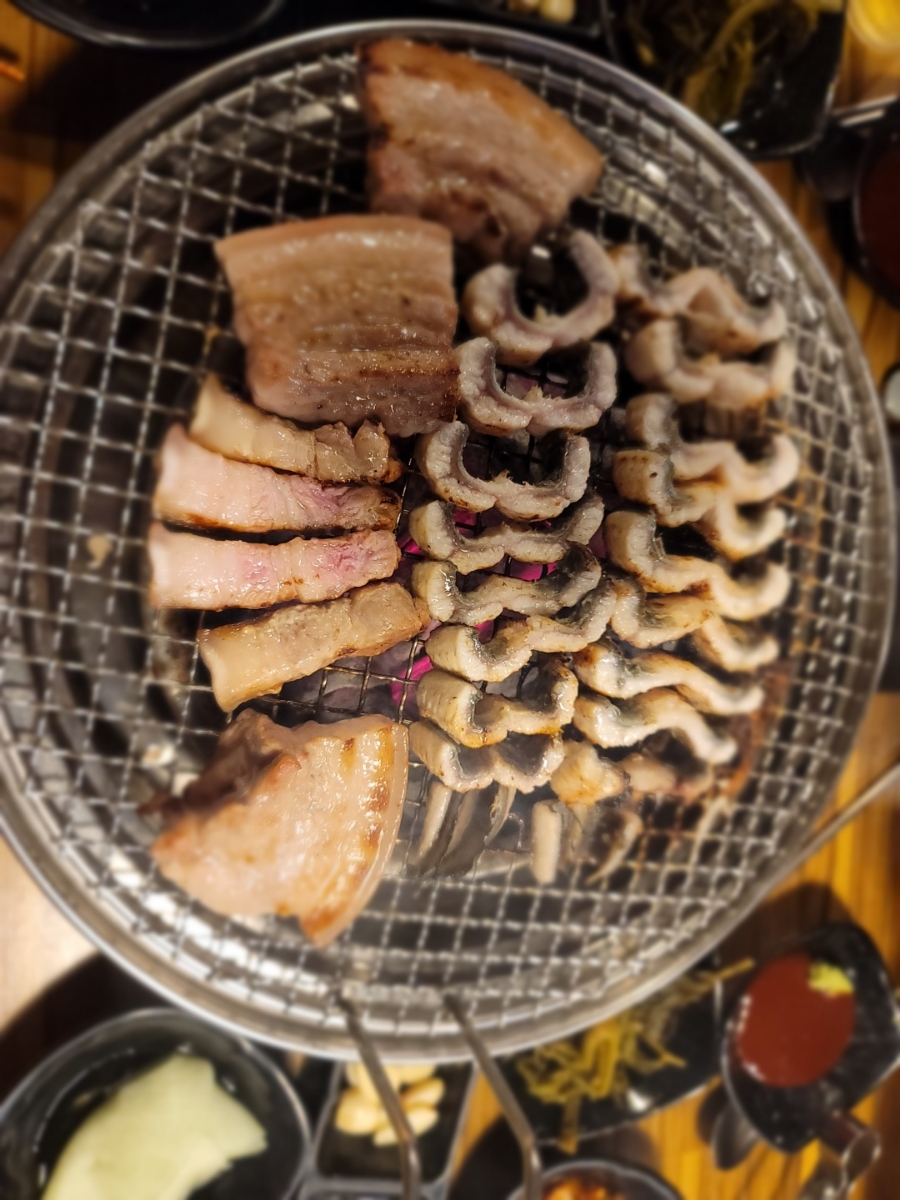 천지연숯화로구이 이미지