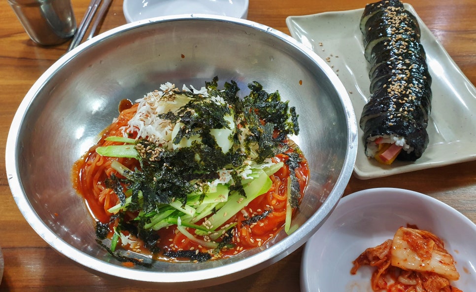 24시멸치국수 이미지