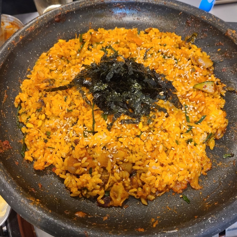 철든돼지 이미지
