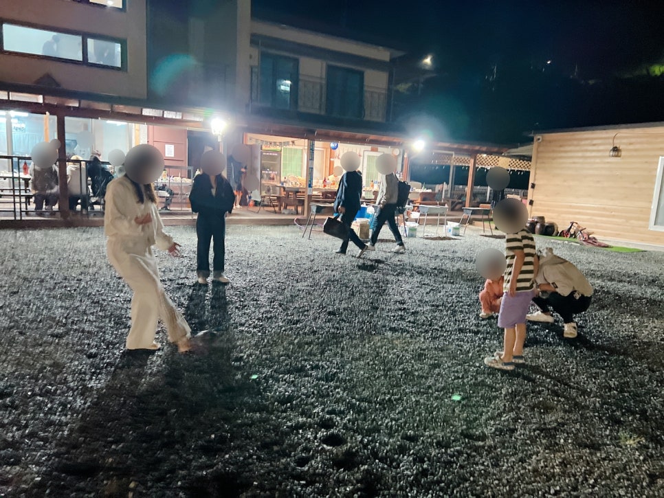돌고래풀하우스 이미지