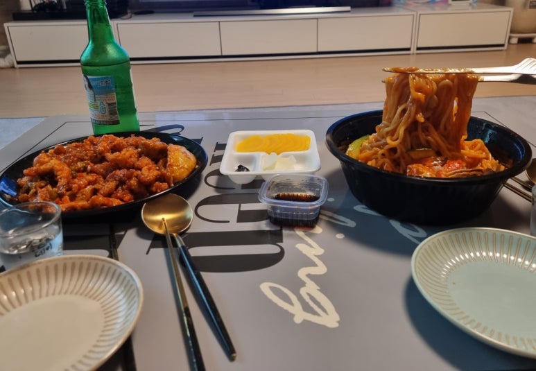 정해해물쟁반짜장 이미지