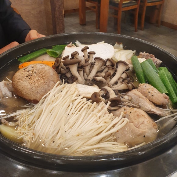 개성닭칼국수 이미지