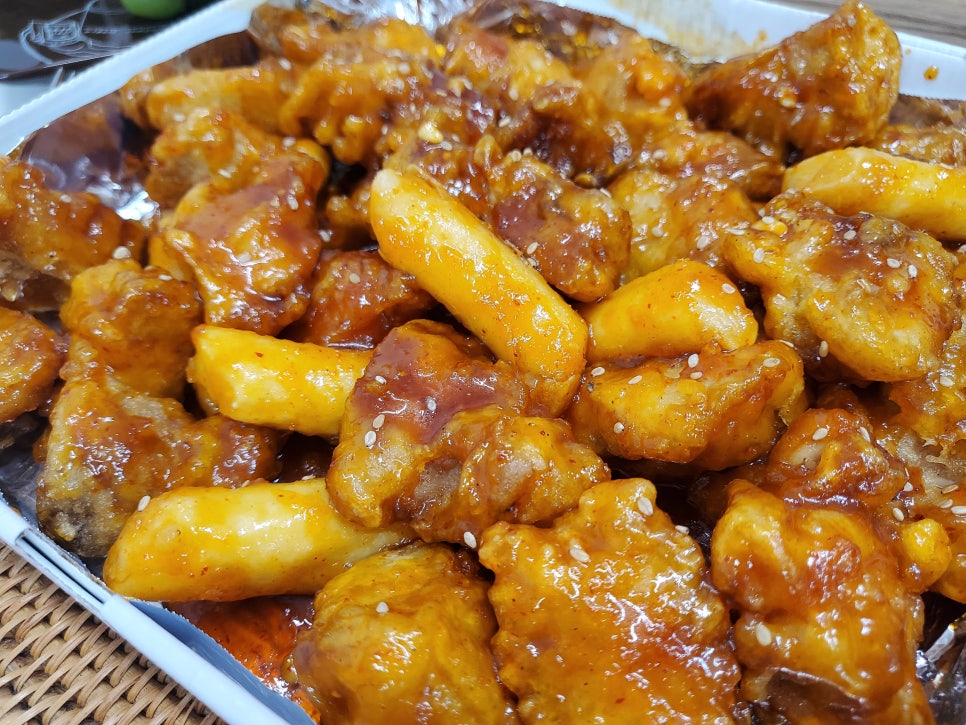 닭달치킨 이미지