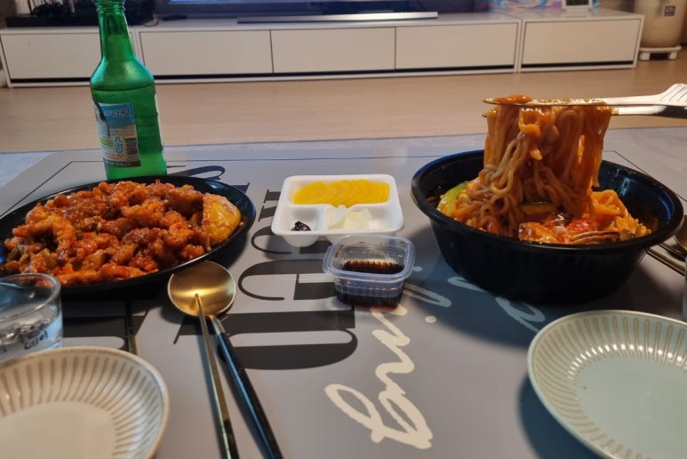 정해해물쟁반짜장 이미지