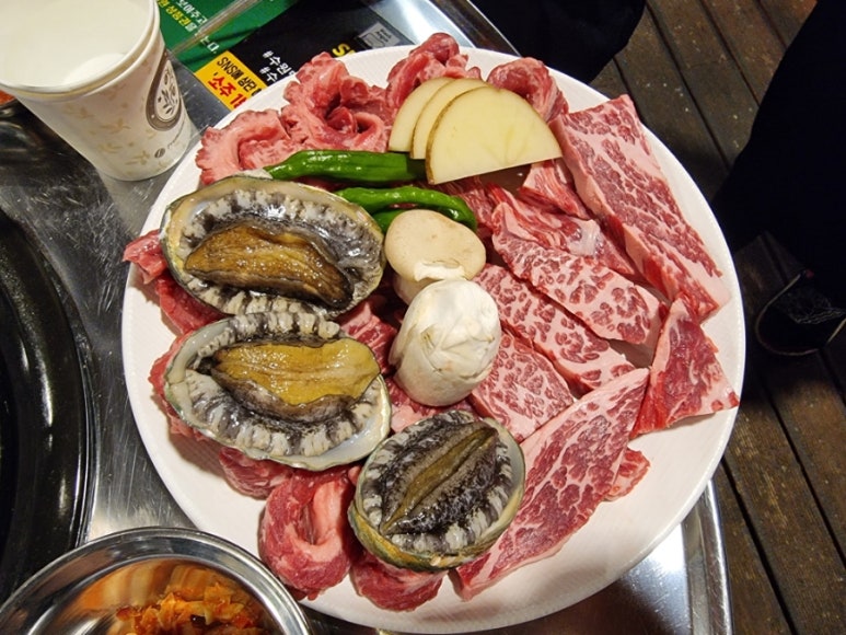 검은소새끼 이미지