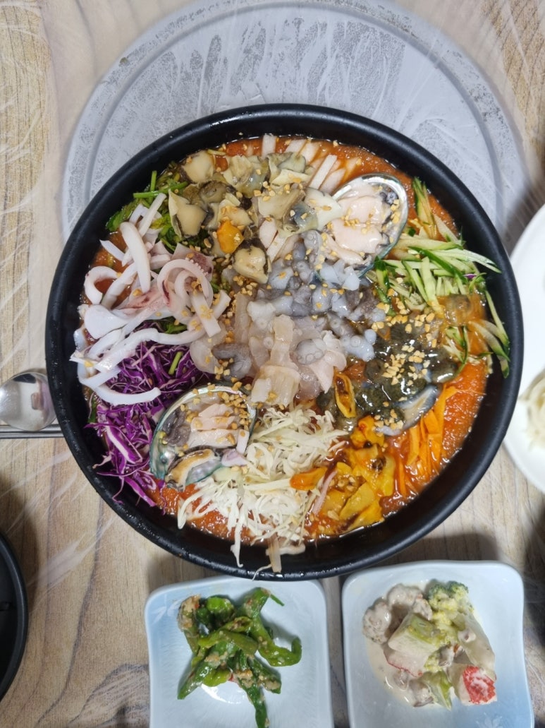 부엉이횟집 이미지