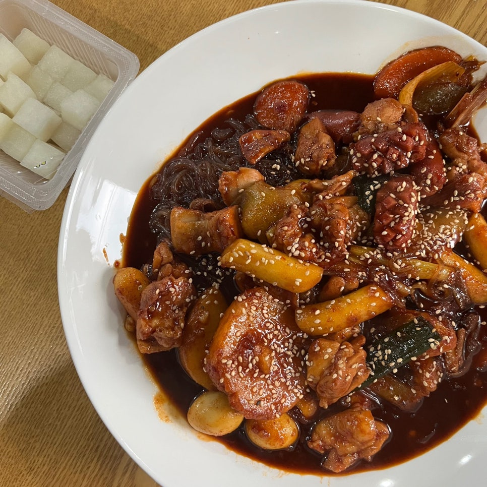 장강안동불찜닭 이미지