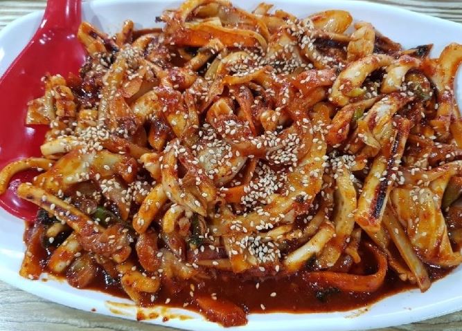 통영해물뚝배기 이미지