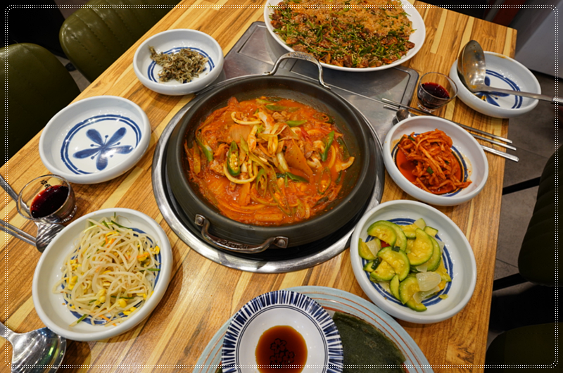 동창식당 이미지