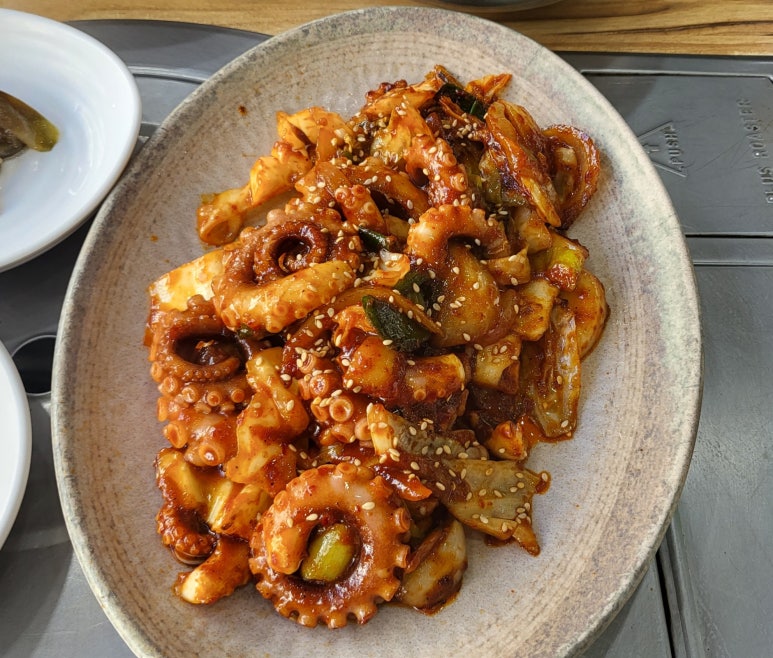 궁중해물손칼국수.아구찜 이미지