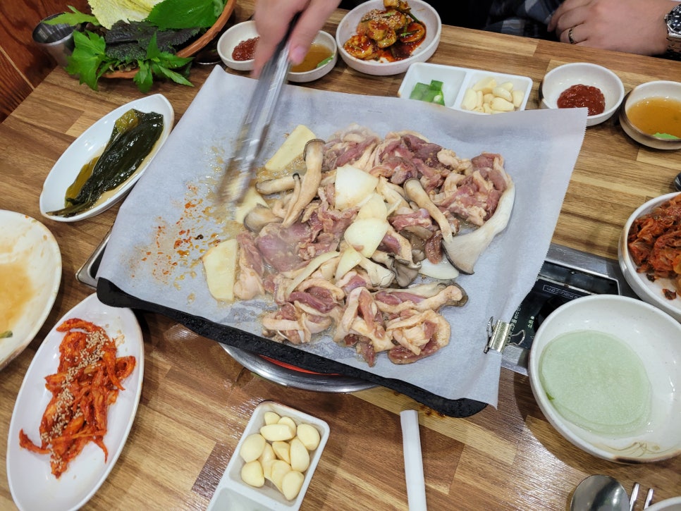 풀잎보리쌈밥생고기 이미지