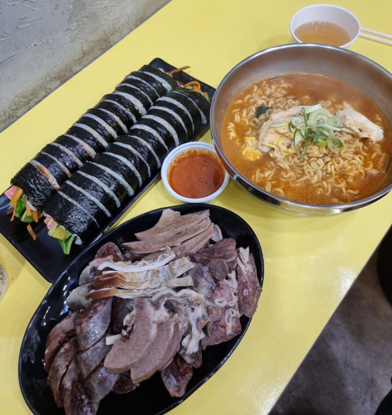 우리네김밥 이미지