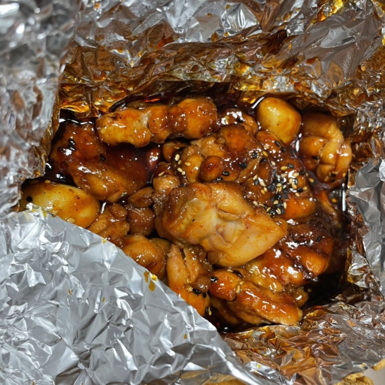꾸브라꼬 숯불두마리치킨 여천점 이미지