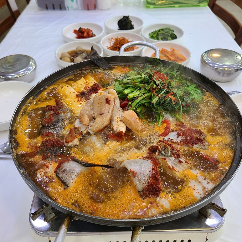 팔도고기식당 이미지