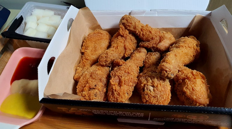 비비큐 독산행복점 이미지
