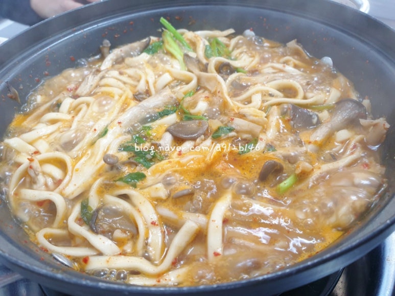 선미버섯칼국수 이미지