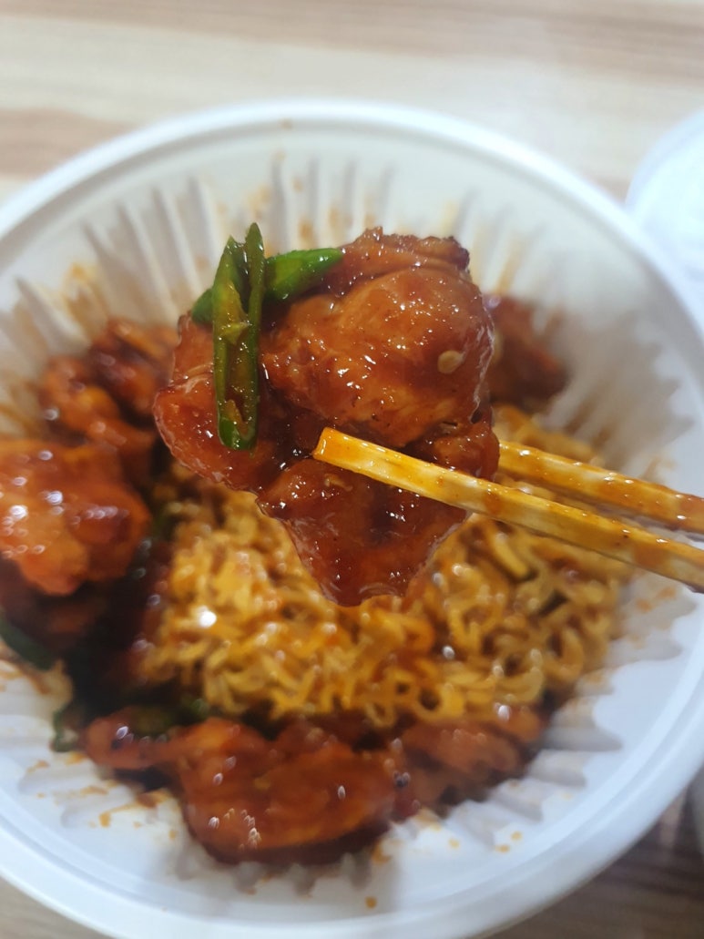 kob바베큐치킨 이미지