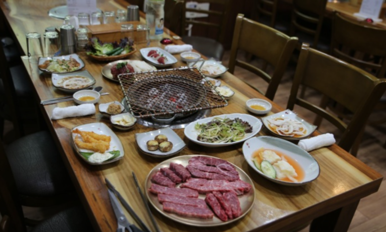 (주)한우촌 이미지