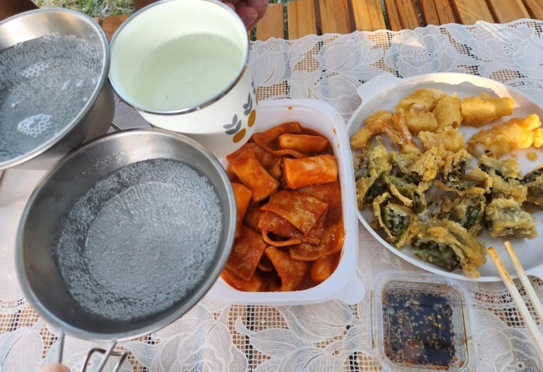 콩지분식 이미지