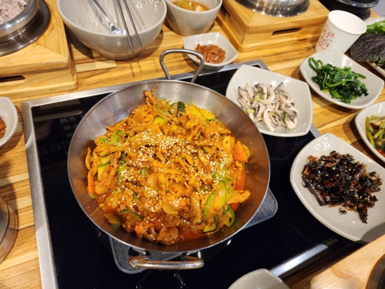 매드스퀘어(주) 이미지