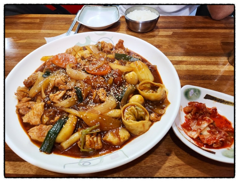 나린찜닭 이미지