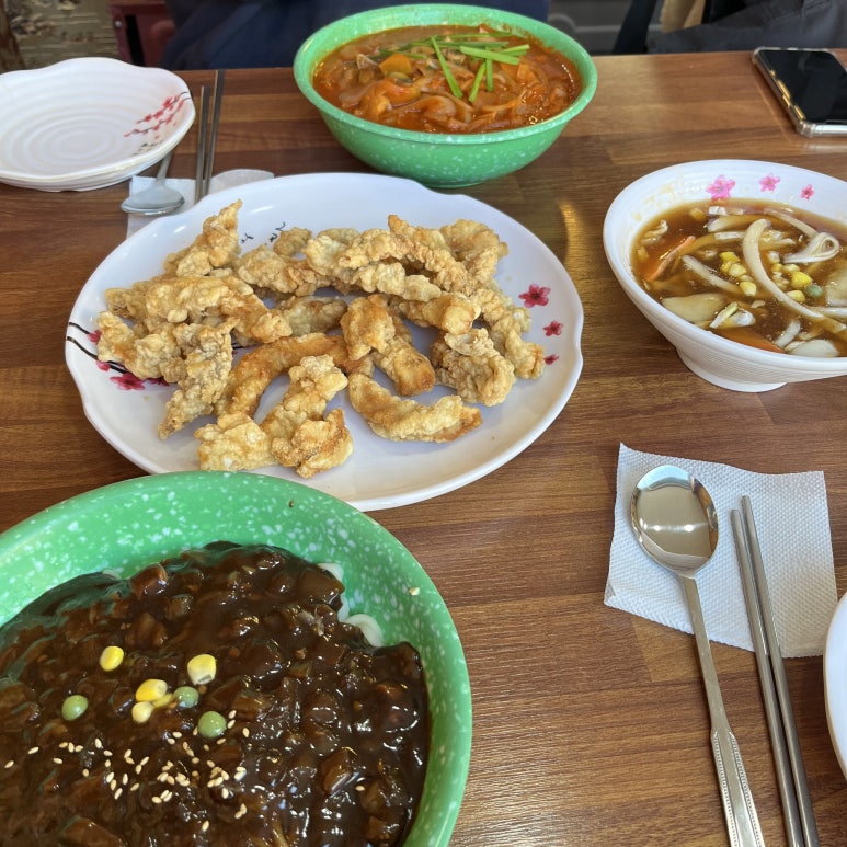 홍일각 이미지