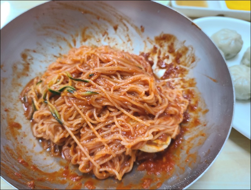 소문난밀면 이미지