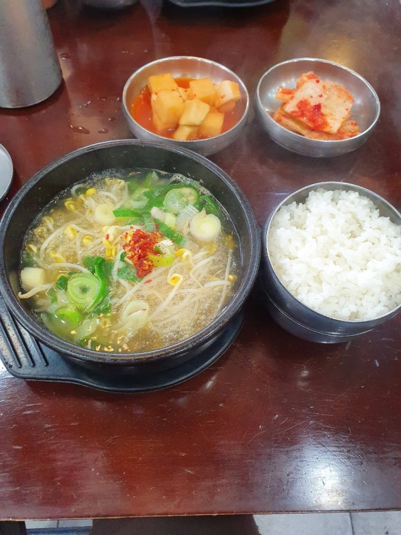 전주콩뿌리콩나물국밥 이미지