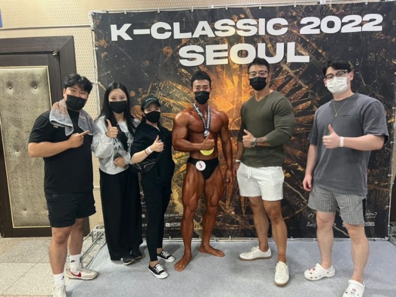 육체미공작소 이미지
