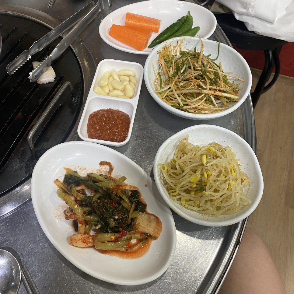 통돼지주먹고기김치두루치기 이미지