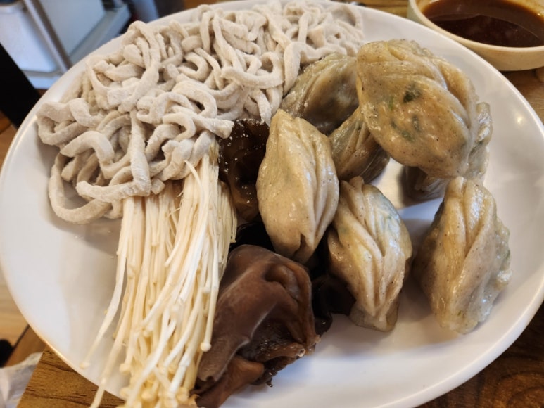 안녕리 만두전골 이미지