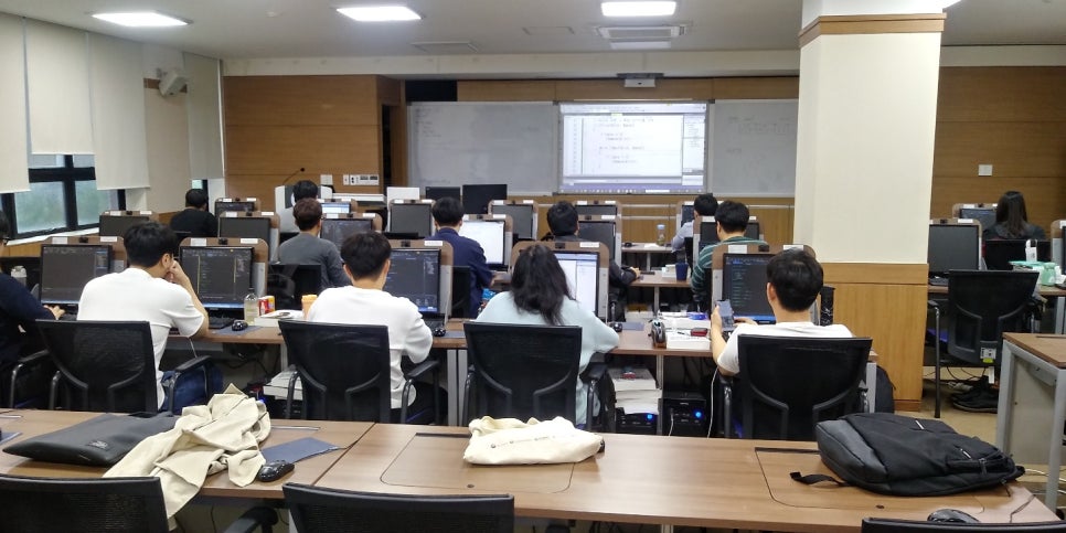 (주)엠아이에스 이미지