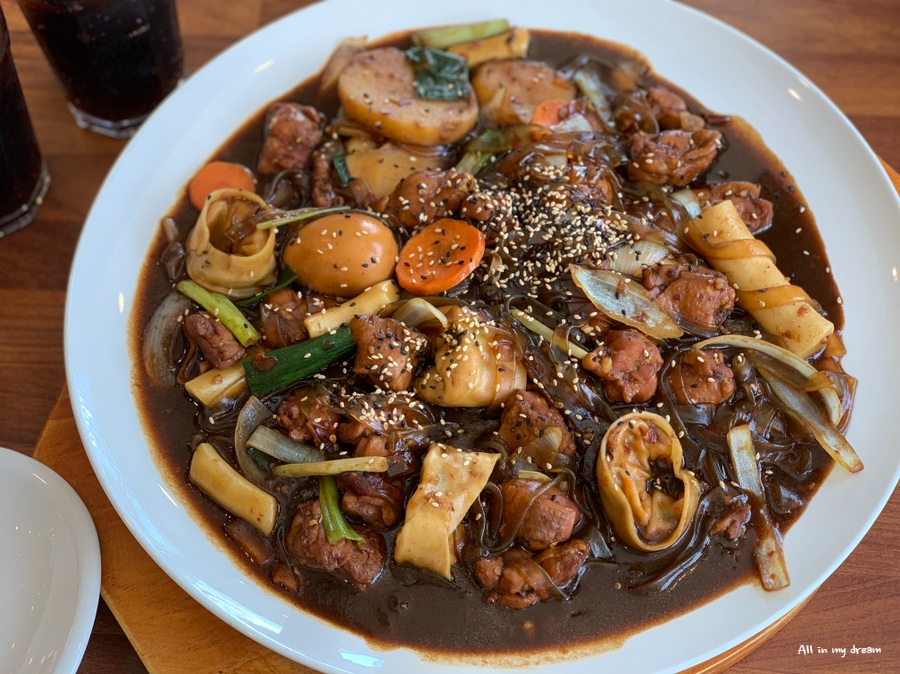 하요니공주찜닭 이미지