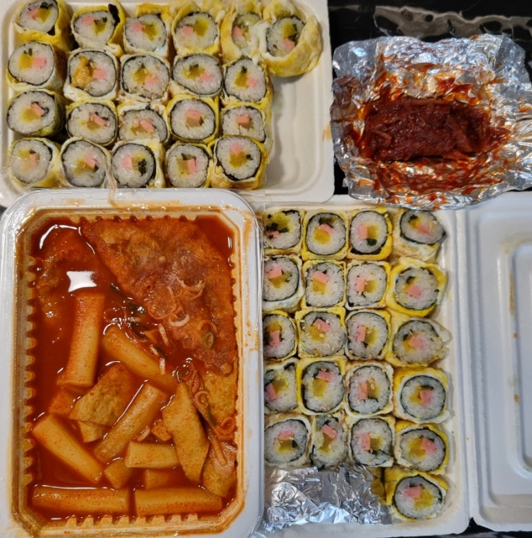신림동 정통 계란말이 김밥 이미지